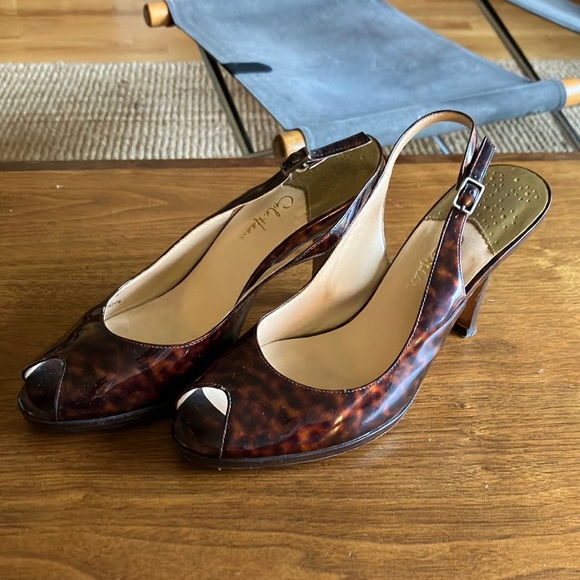 Cole Haan Nike Air patent leather tortoise print heels. - Picture 3 of 16